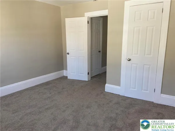 $1,800 | 810 Pine Street, Easton, PA 18042