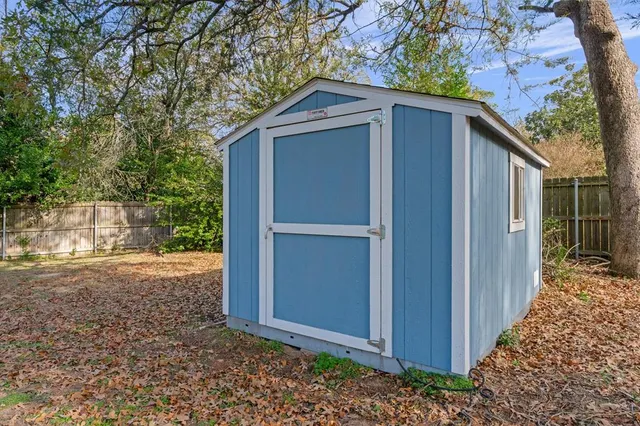 $159,900 | 323 Rustic Road, Hideaway, TX 75771