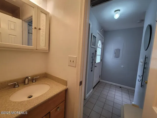 a view of a entryway with painted walls