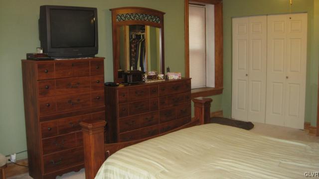 5318 Vera Cruz Road South Emmaus, PA 18049 - Photo 12 of 26 Gallery Image 12