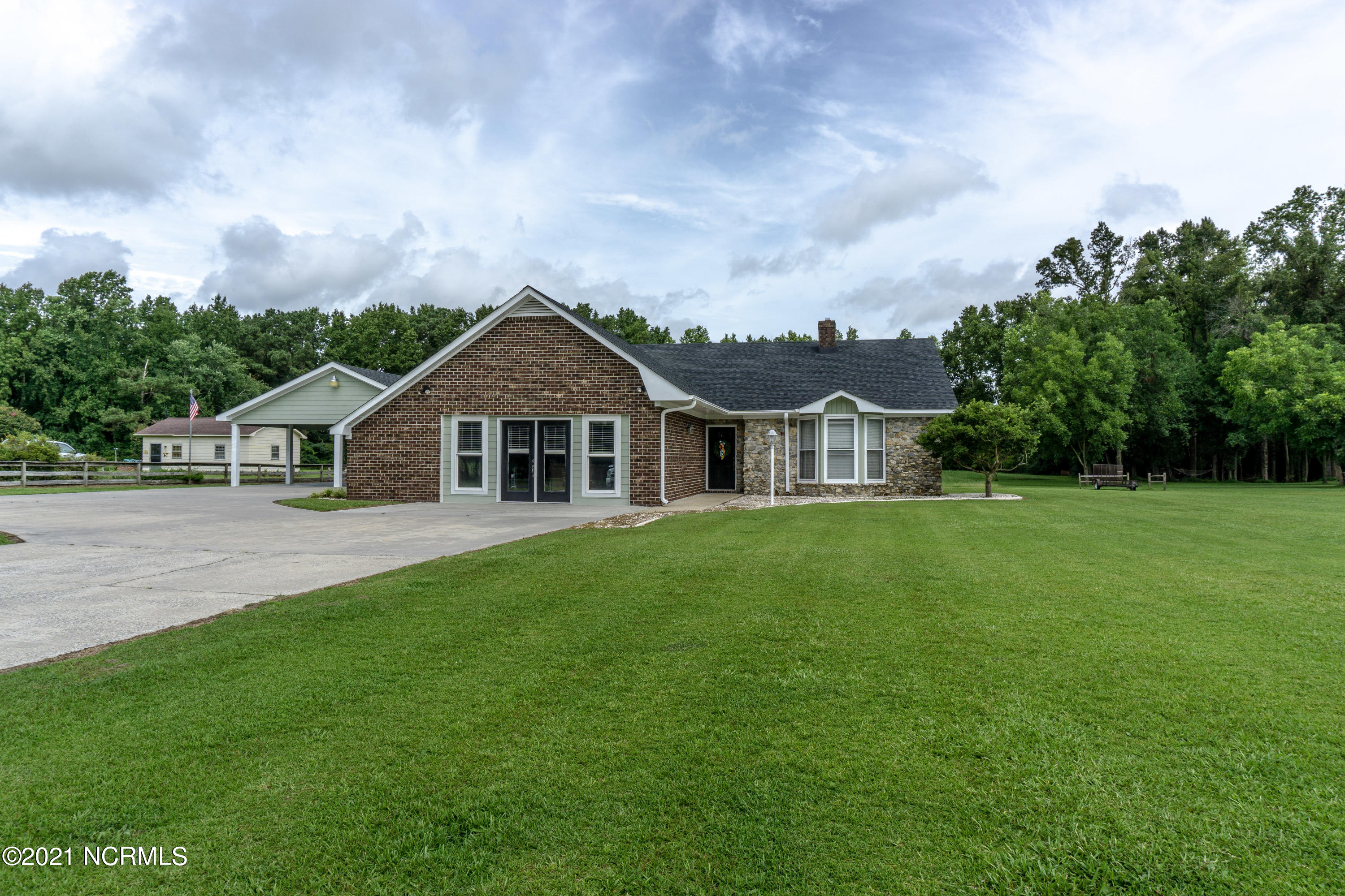 139 Quinn Store Road Beulaville, NC 28518 - Photo 41 of 44 1-DSC04606