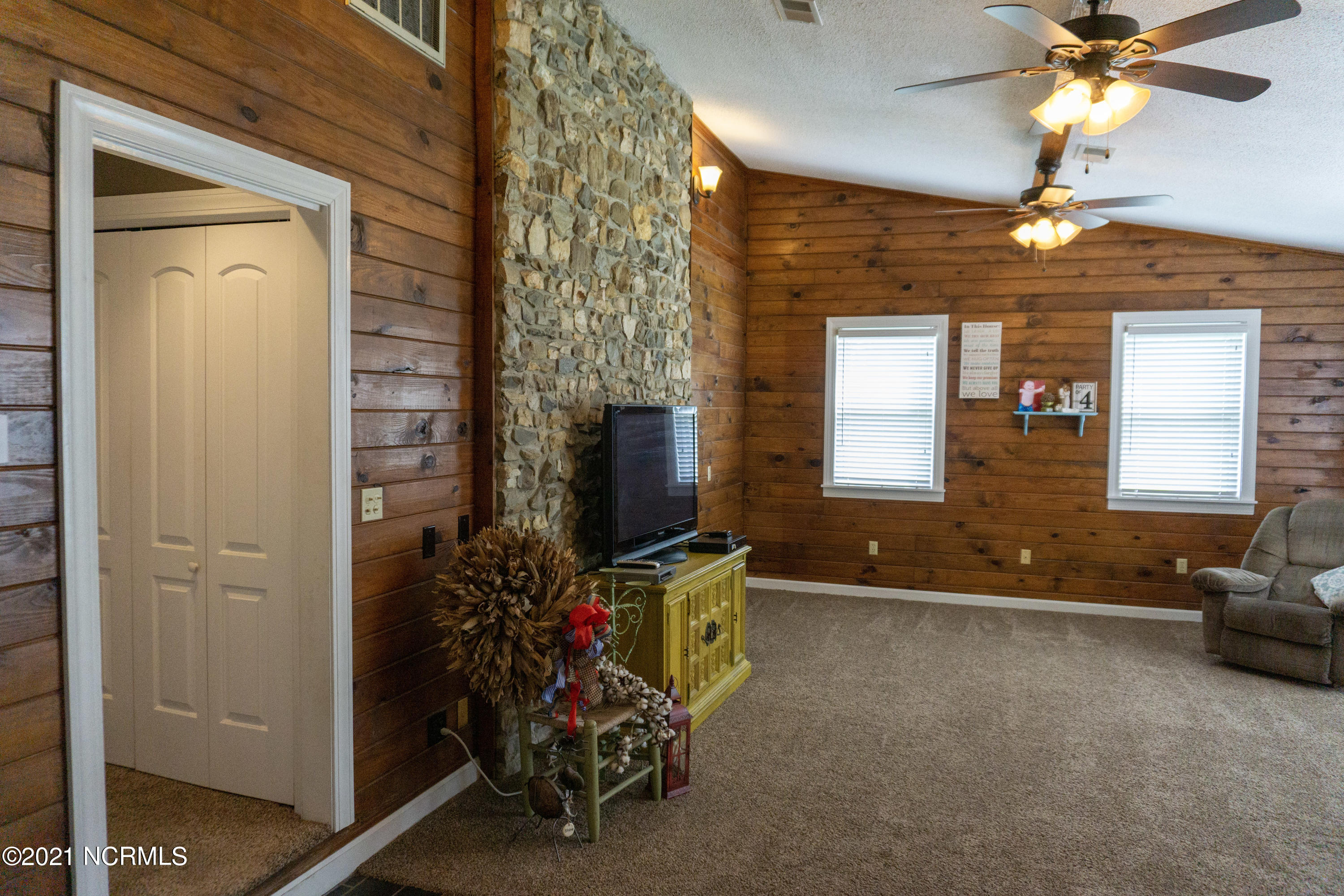 139 Quinn Store Road Beulaville, NC 28518 - Photo 9 of 44 23-DSC04629