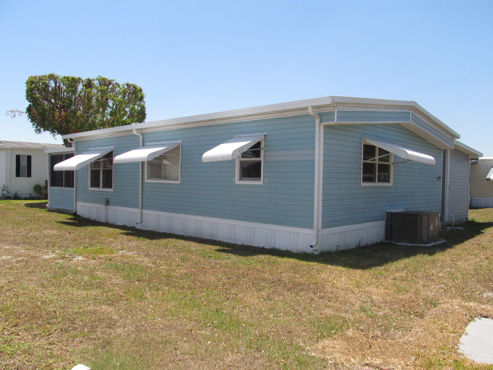 53005 Del Rio Bay Boynton Beach, FL 33436 - Photo 3 of 26 exterior