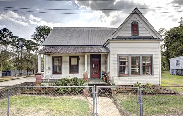 $149,000 | 401 Touline Street, Natchitoches, LA 71457