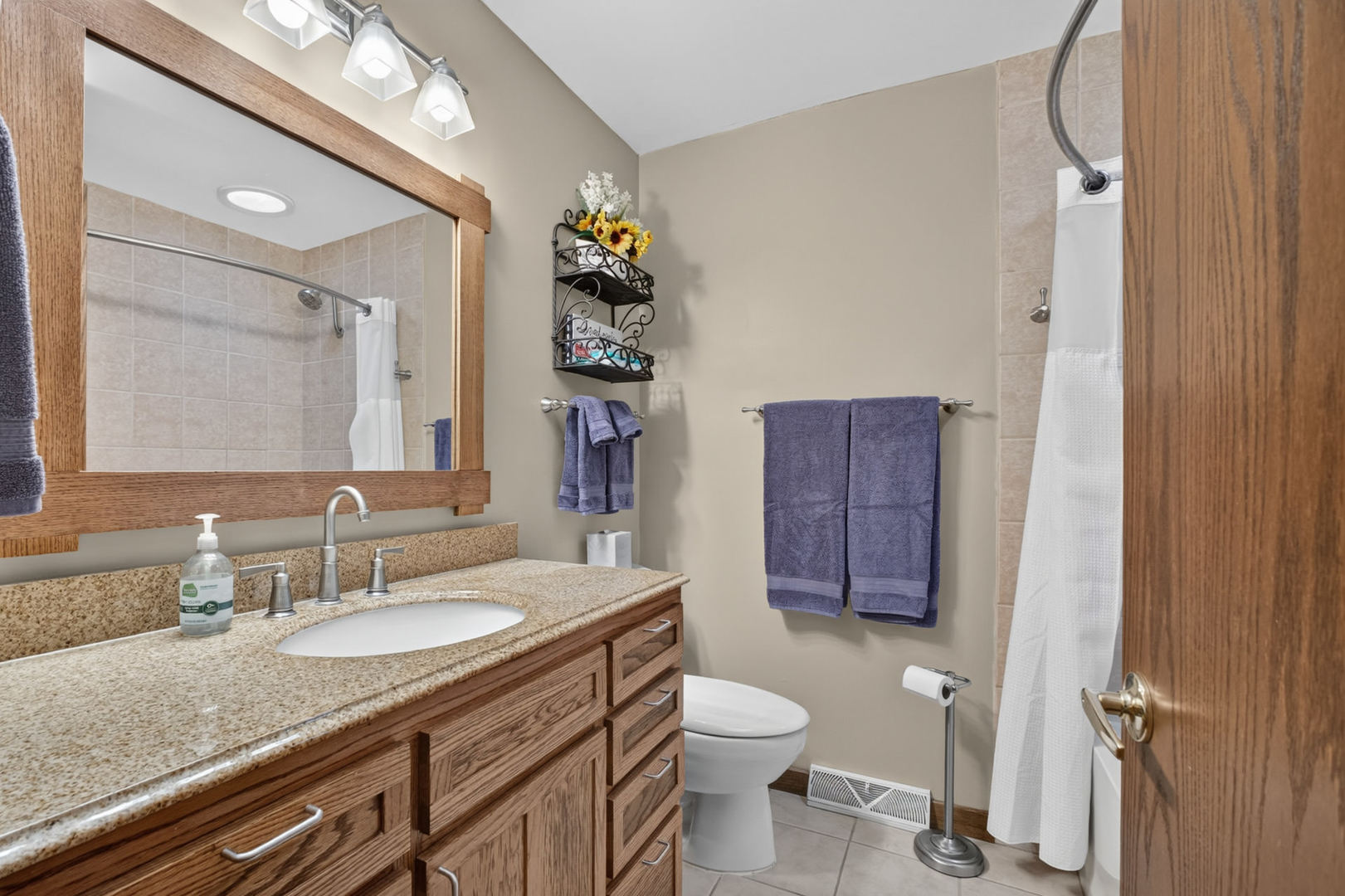 1145 Utica Ridge Court Bettendorf, IA 52722 - Photo 23 of 32