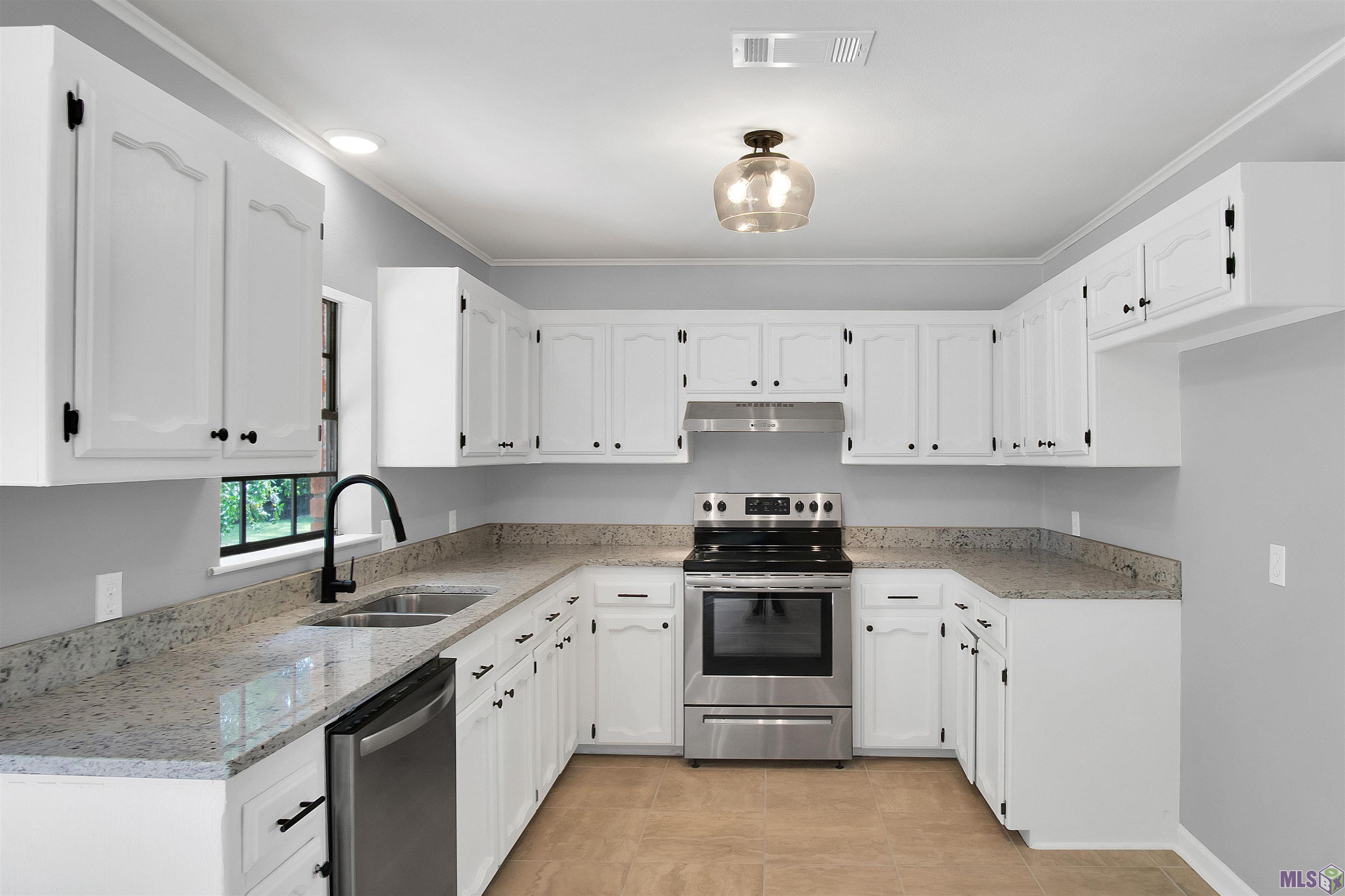 41146 Rhea Street Gonzales, LA 70737 - Photo 9 of 22 Gallery Image 9