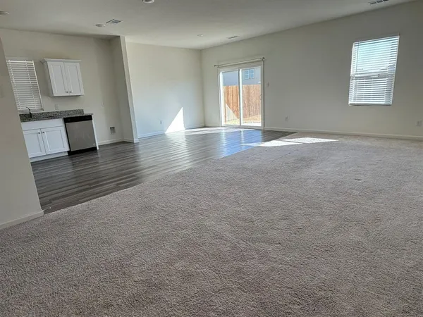 $2,325 | 1517 Escondido Drive, Fort Worth, TX 76052