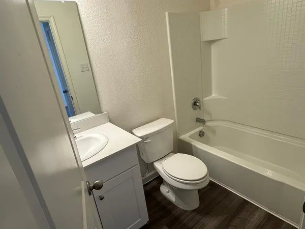 $2,325 | 1517 Escondido Drive, Fort Worth, TX 76052