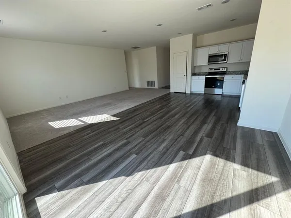 $2,325 | 1517 Escondido Drive, Fort Worth, TX 76052