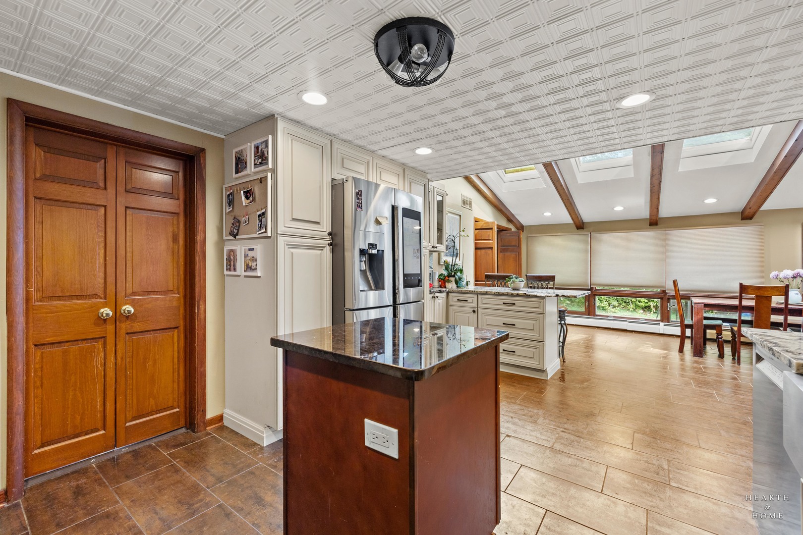 99 Lee Road Northbrook, IL 60062 - Photo 22 of 57