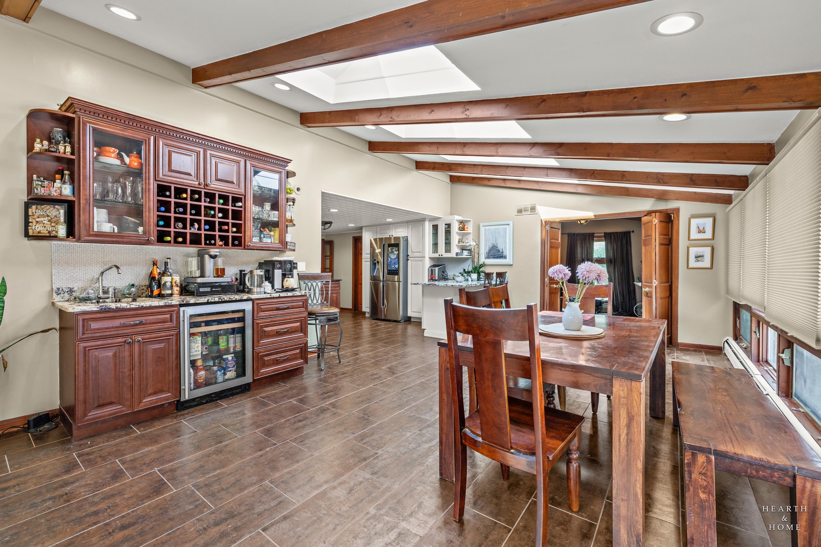 99 Lee Road Northbrook, IL 60062 - Photo 25 of 57 a view of a dining room with furniture and wooden floor