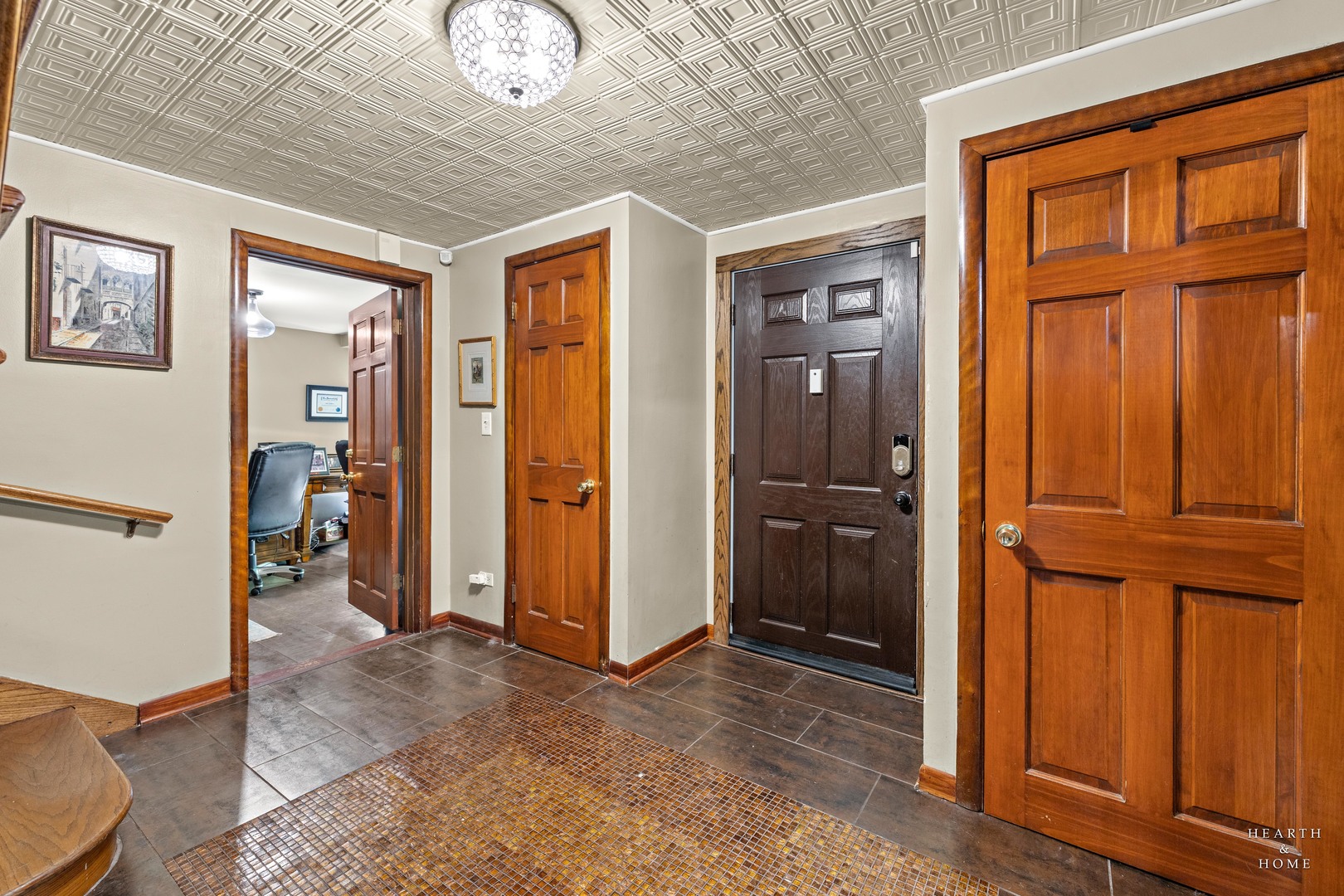 99 Lee Road Northbrook, IL 60062 - Photo 6 of 57