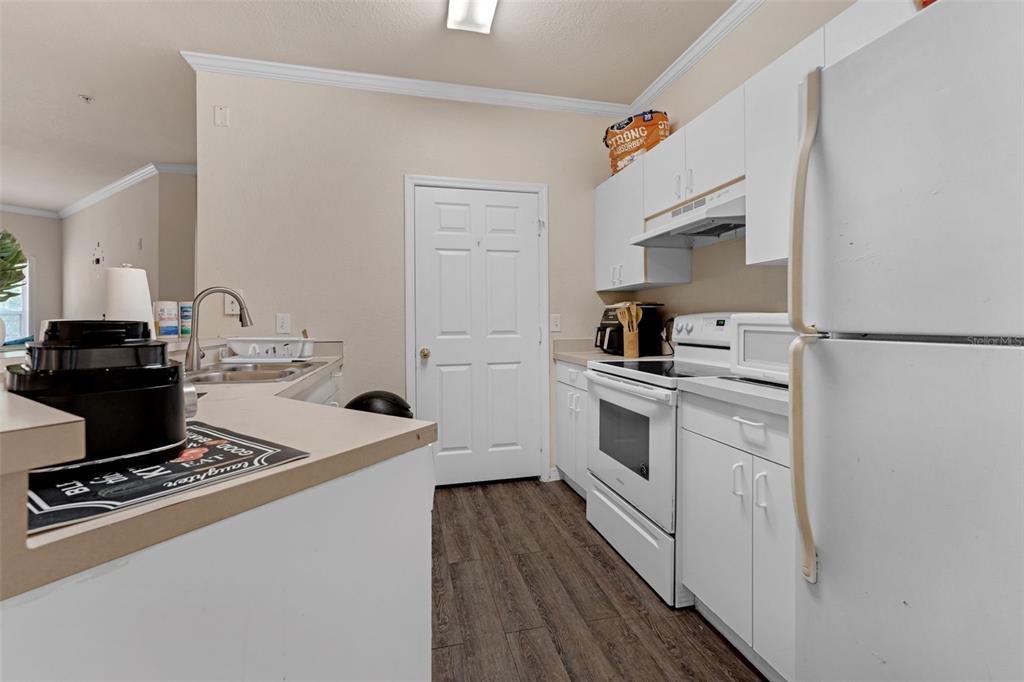 3615 Conroy Road, Unit 618 Orlando, FL 32839 - Photo 9 of 49