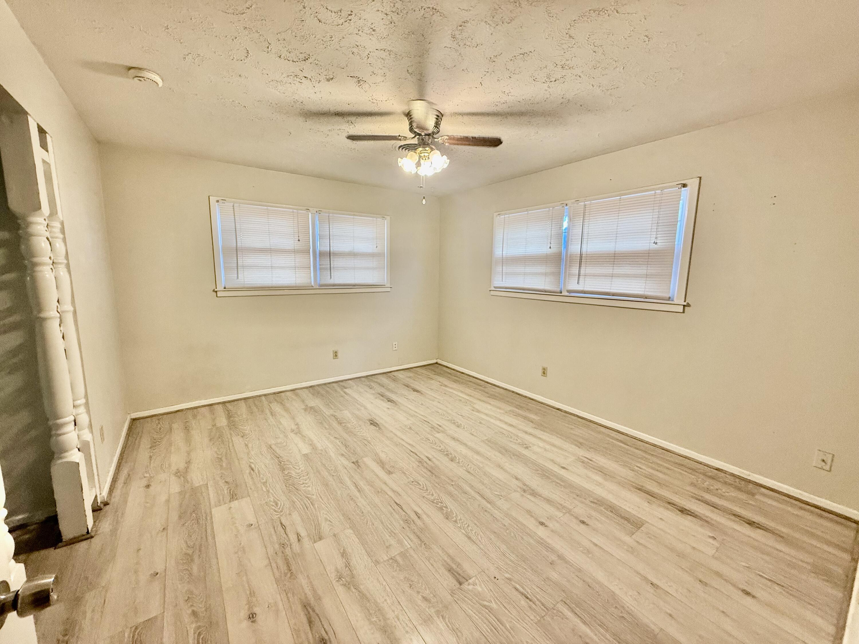 4604 27th Street Lubbock, TX 79410 - Photo 18 of 21 IMG_3977