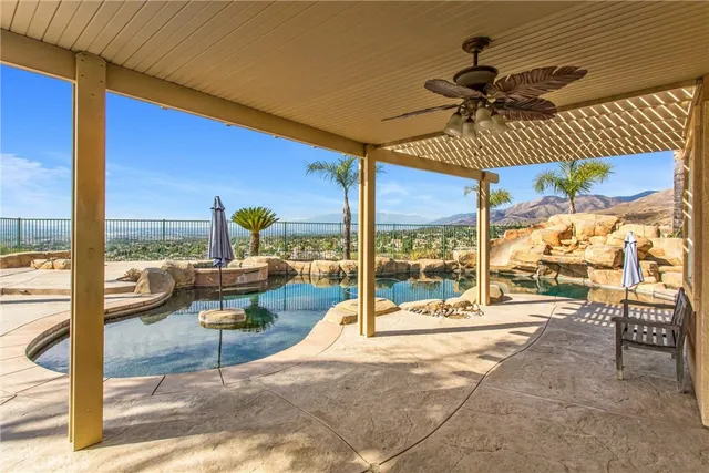 $1,050,000 | 7526 Tioga Lane, Highland, CA 92346