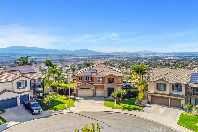 $1,050,000 | 7526 Tioga Lane, Highland, CA 92346