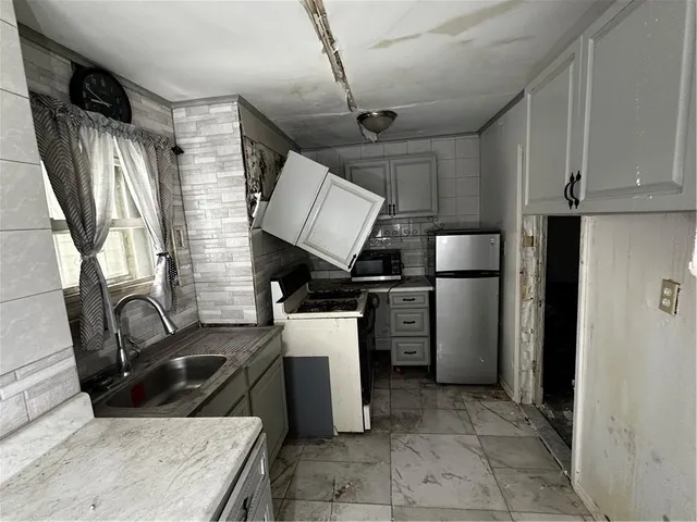 $525,000 | 2158 Beverley Road | Flatbush