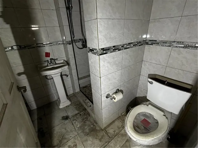 $525,000 | 2158 Beverley Road | Flatbush