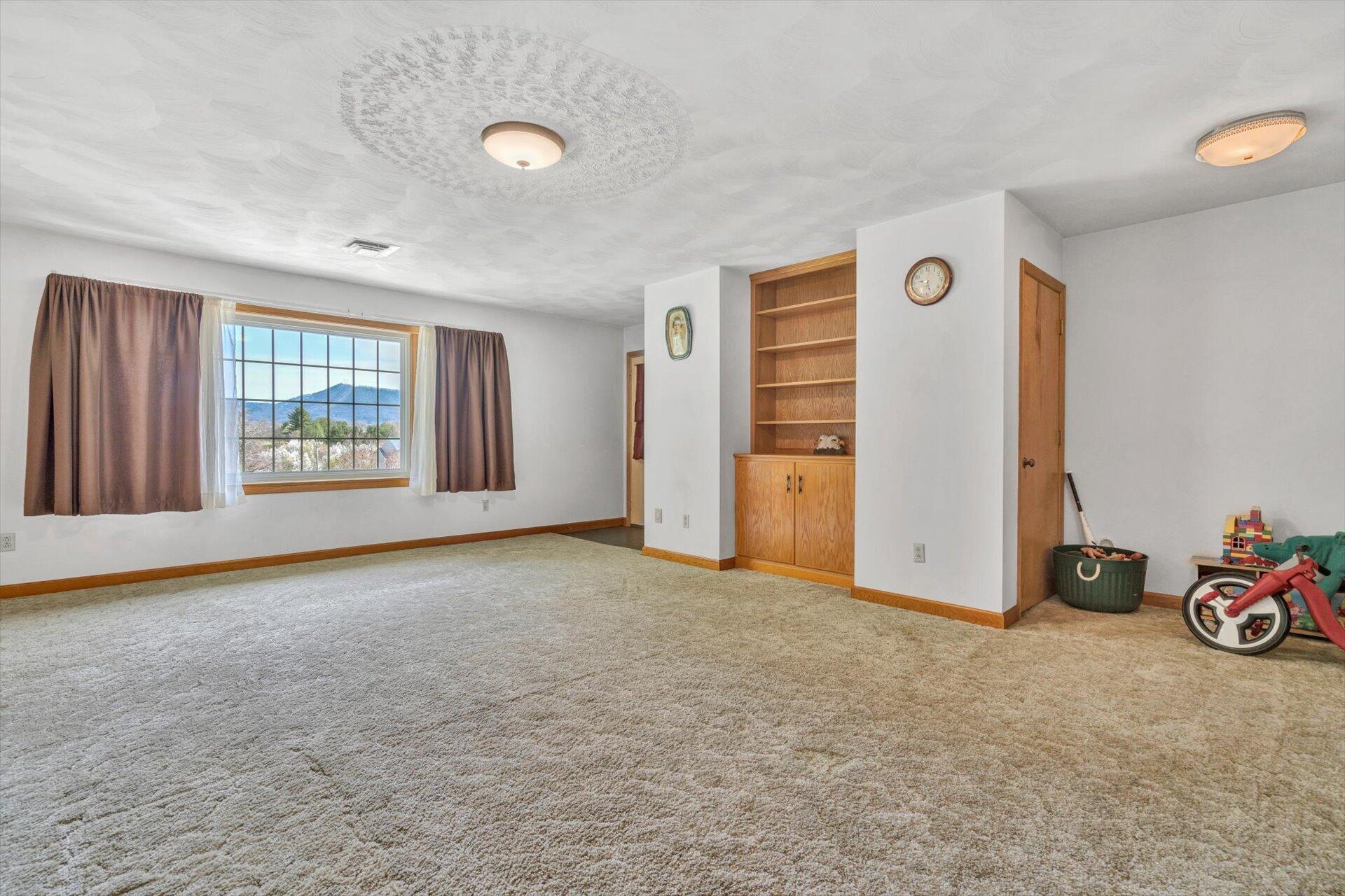 6540 Brookfield Road Roanoke, VA 24019 - Photo 23 of 66 23-032120220011