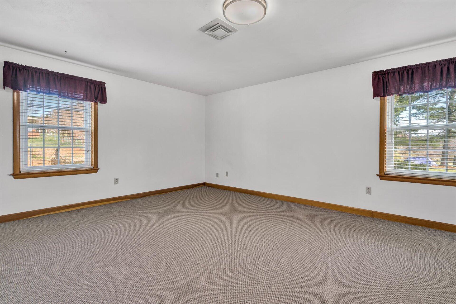 6540 Brookfield Road Roanoke, VA 24019 - Photo 45 of 66 45-032120220036