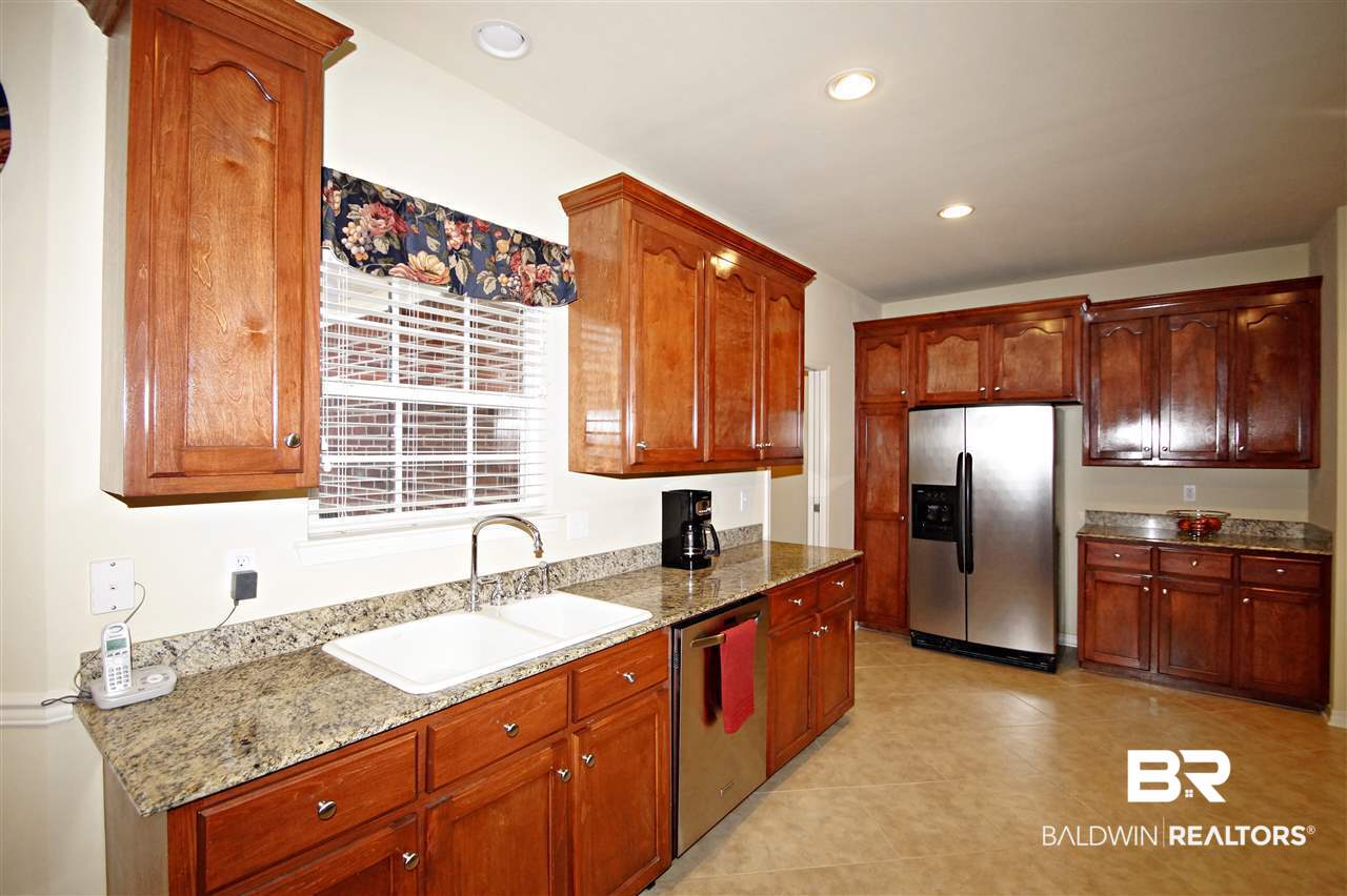 24942 Bosbyshell Avenue Daphne, AL 36526 - Photo 8 of 32