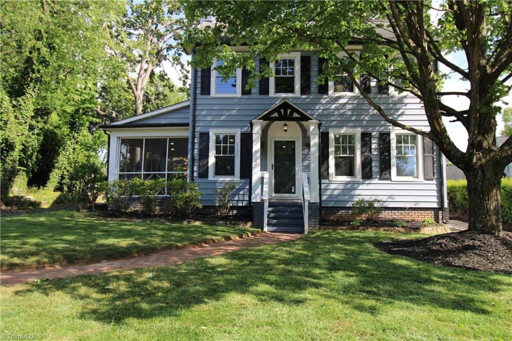 923 South Hawthorne Road Winston-Salem, NC 27103 - Photo 3 of 39