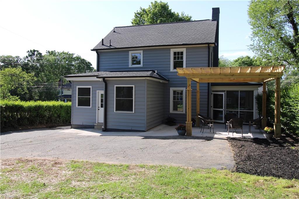 923 South Hawthorne Road Winston-Salem, NC 27103 - Photo 34 of 39