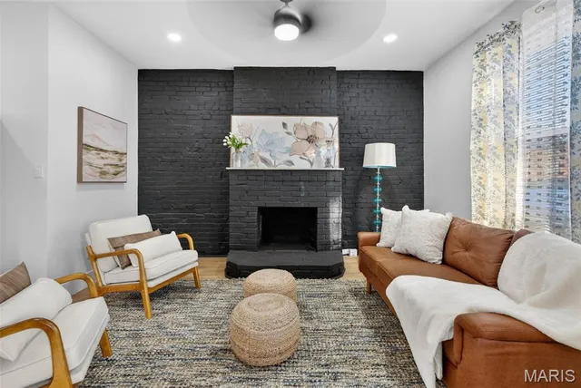 $310,000 | 3833 McDonald Avenue, St. Louis, MO 63116