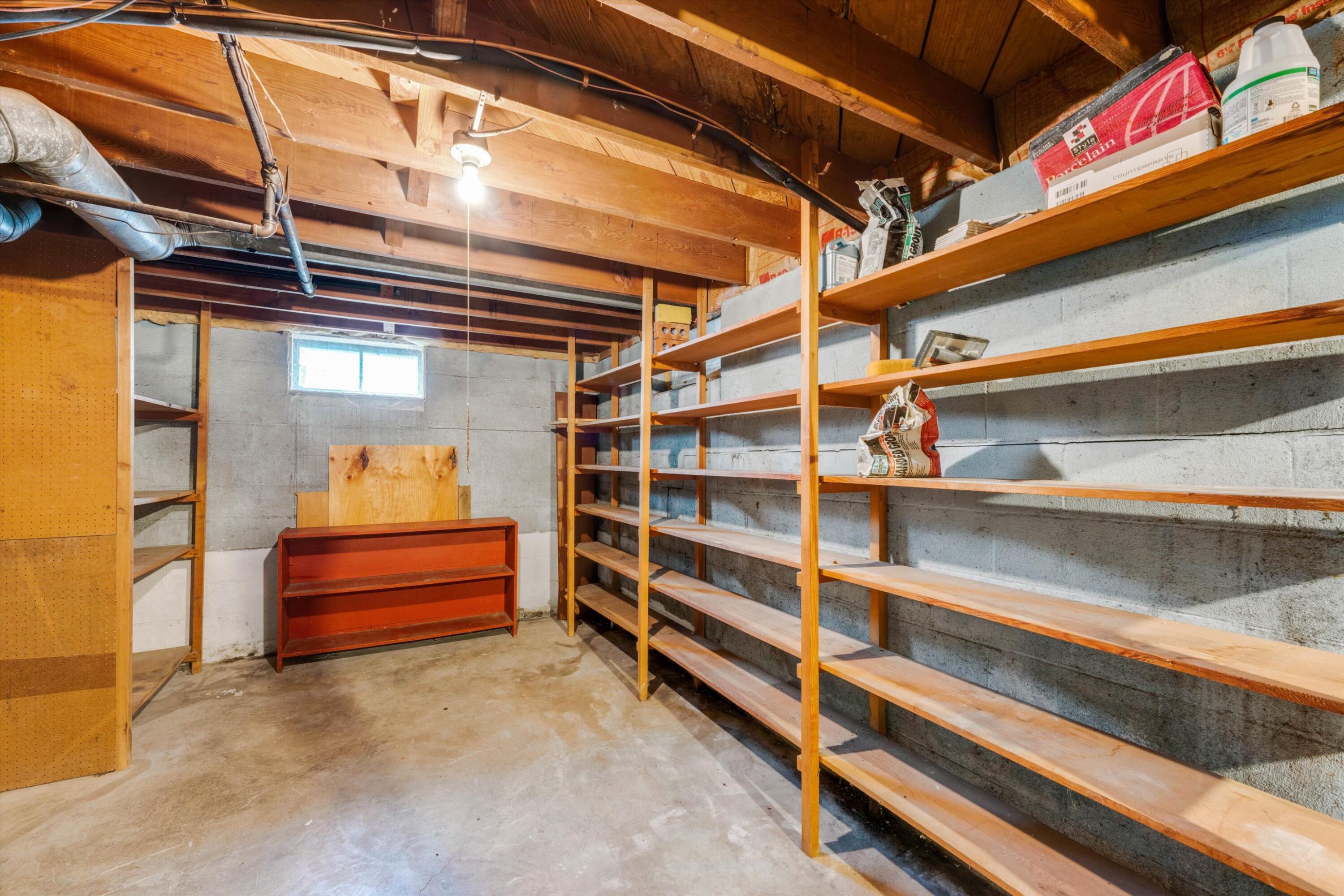 2158 Edgevale Road Columbus, OH 43221 - Photo 36 of 37 Basement