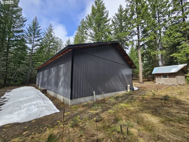 $299,000 | 492 Sleepy Hollow Road, Appleton, WA 98602