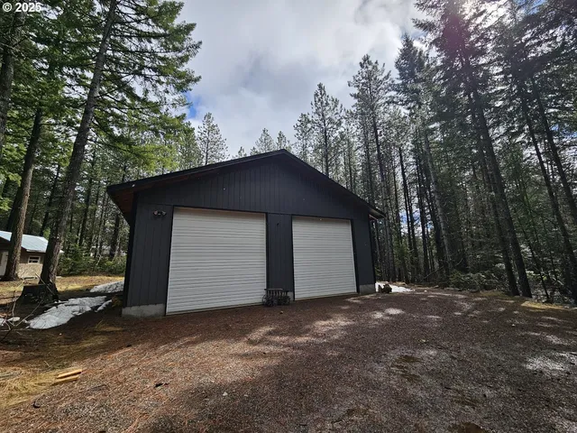 $299,000 | 492 Sleepy Hollow Road, Appleton, WA 98602