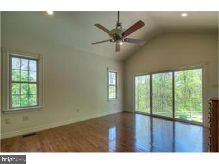 702 Maple Grove Road Mohnton, PA 19540 - Photo 5 of 25 Gallery Image 5