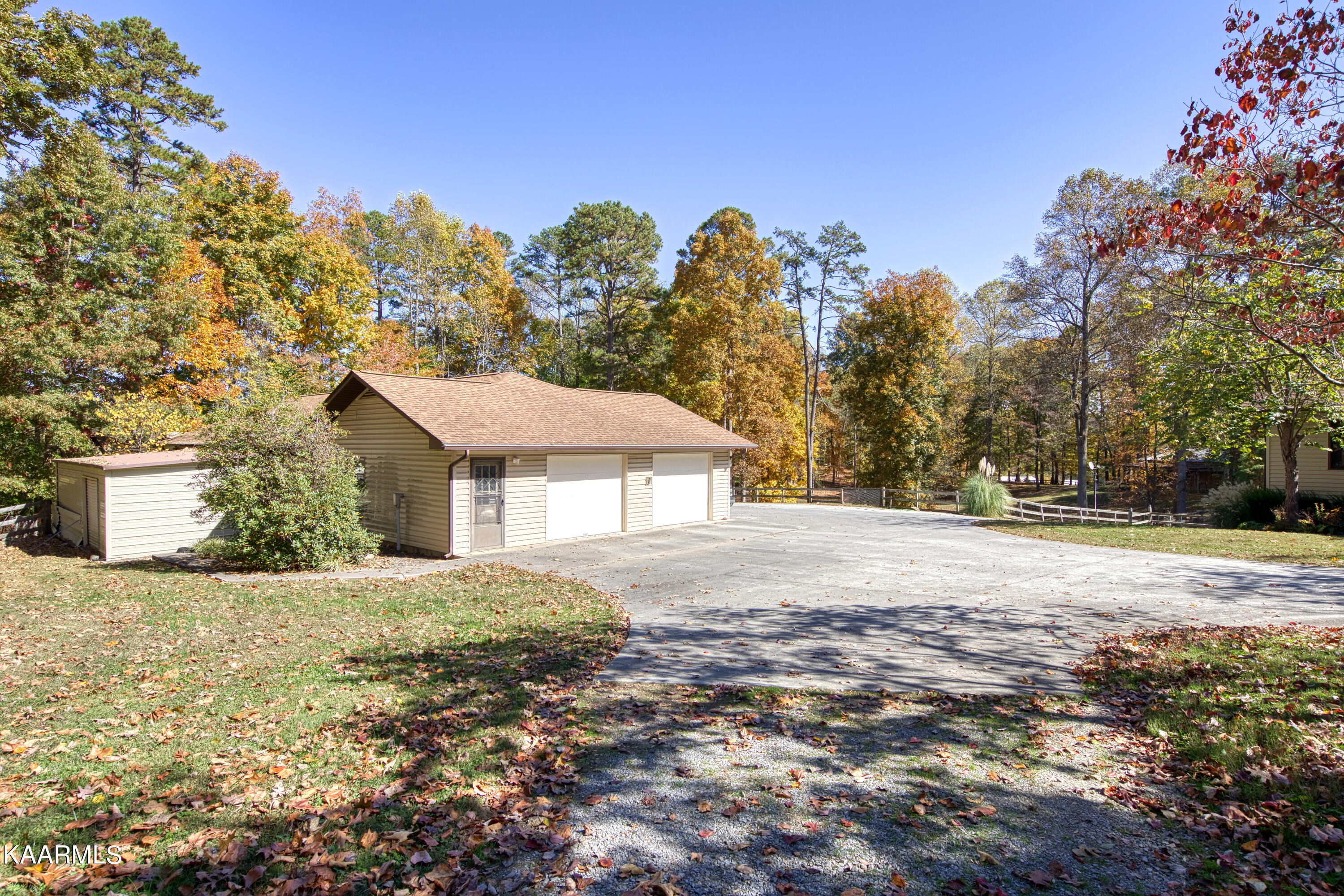 210 Bridges Road Heiskell, TN 37754 - Photo 33 of 59 030A0115_Batch
