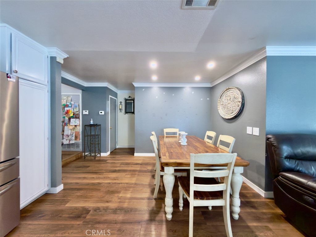 16035 Circle Diamond Road Sylmar, CA 91342 - Photo 10 of 44