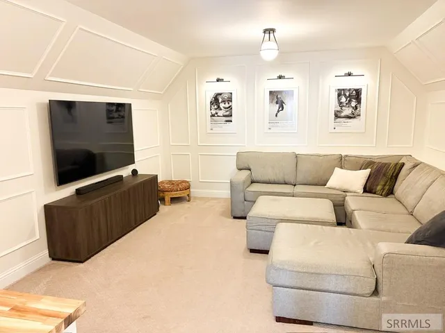 $525,000 | 128 Charles Place, Rexburg, ID 83440