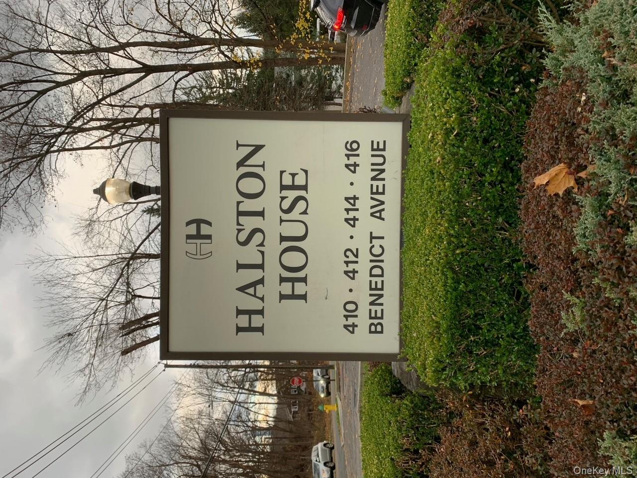 a view of a sign board