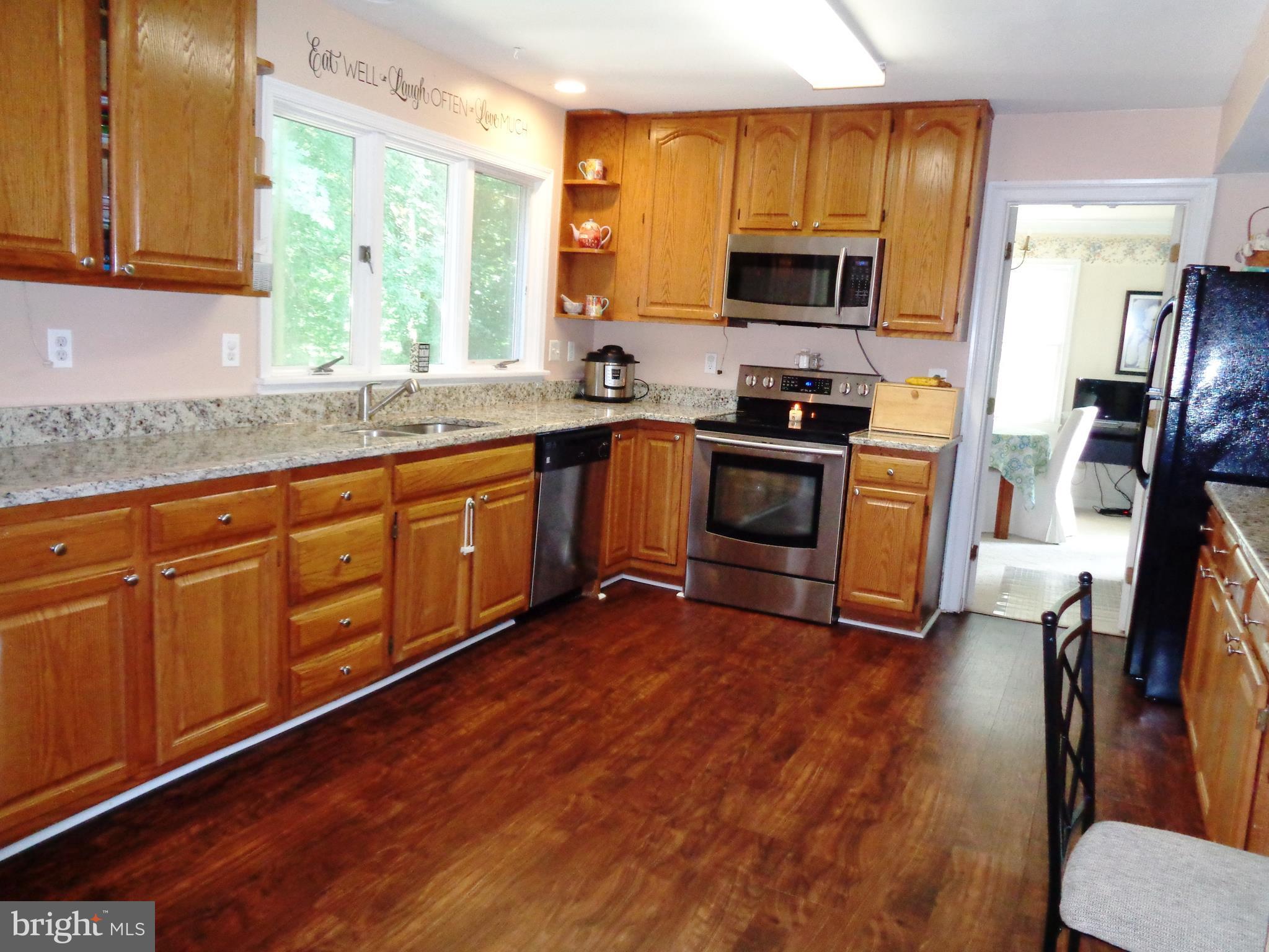 1831 Hatfield Road Huntingtown, MD 20639 - Photo 5 of 29 New Granite Counters