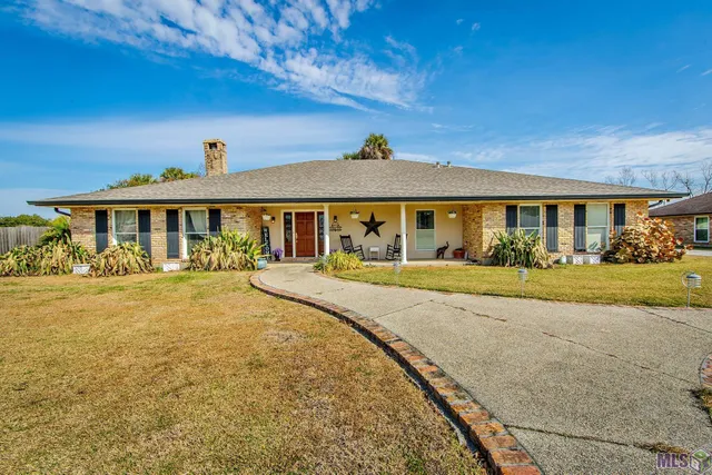 $365,000 | 4011 Kerr Drive, Bourg, LA 70343