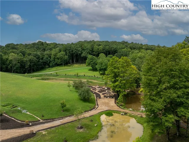 a view of a outdoor space