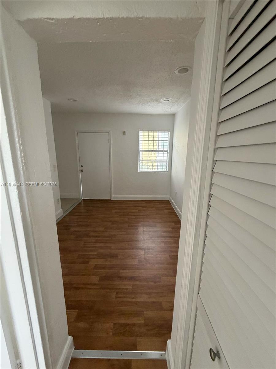 542 Northwest 8th Street, Unit 13 Miami, FL 33136 - Photo 7 of 9