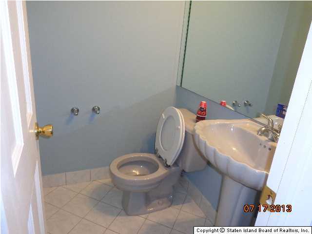 985 West Fingerboard Road, Unit 287 Staten Island, NY 10304 - Photo 6 of 11 Additional Photo