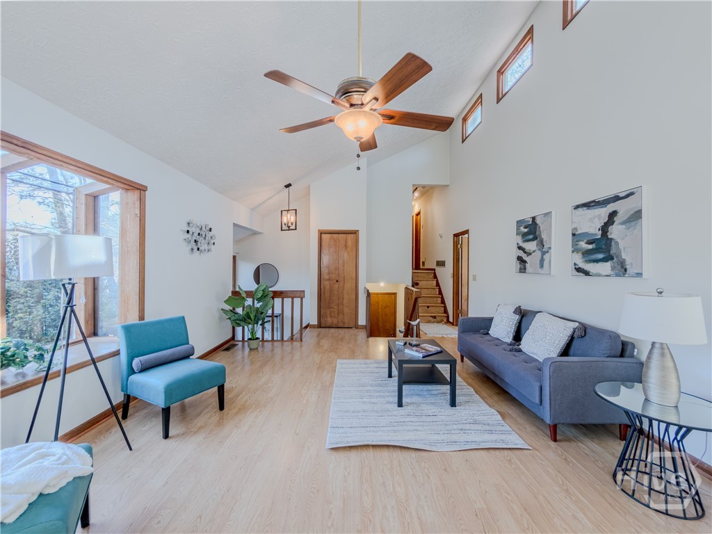 3053 Pointe Court Snellville, GA 30039 - Photo 10 of 47