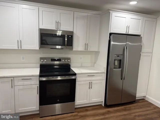 $1,100 | 6409 63rd Place, Riverdale, MD 20737