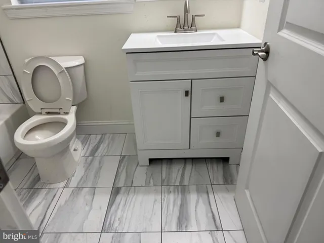 $1,100 | 6409 63rd Place, Riverdale, MD 20737