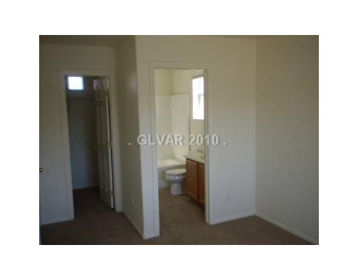 4765 Pinon Pointe Road Las Vegas, NV 89115 - Photo 14 of 16 Master Bath/Spa. WALK IN CLOSET IN MASTER SUITE