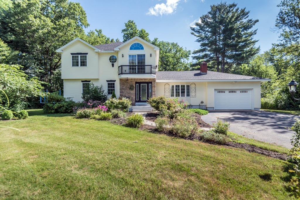 56 Prospect Road Andover, MA 01810 - Photo 1 of 30 Gallery Image 1