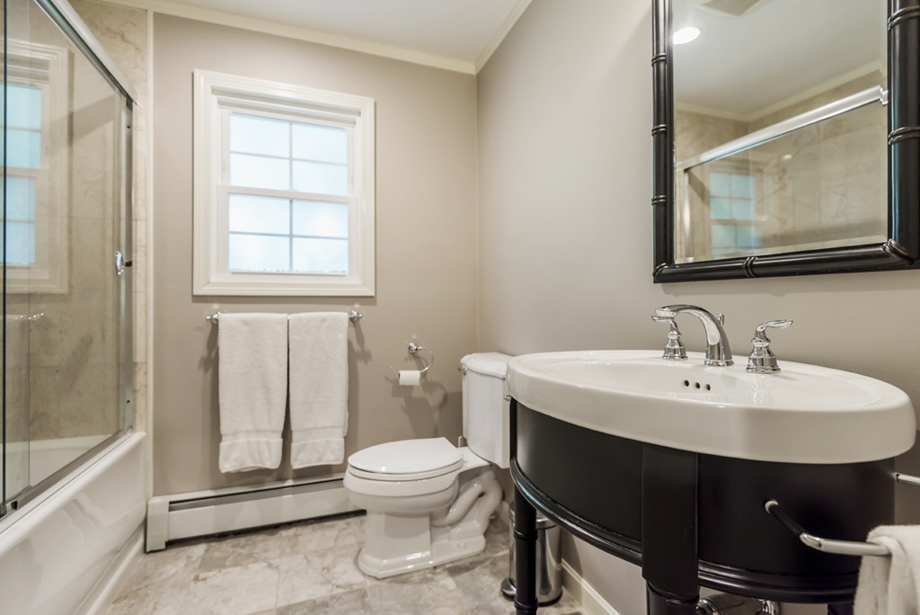 56 Prospect Road Andover, MA 01810 - Photo 17 of 30 Gallery Image 17