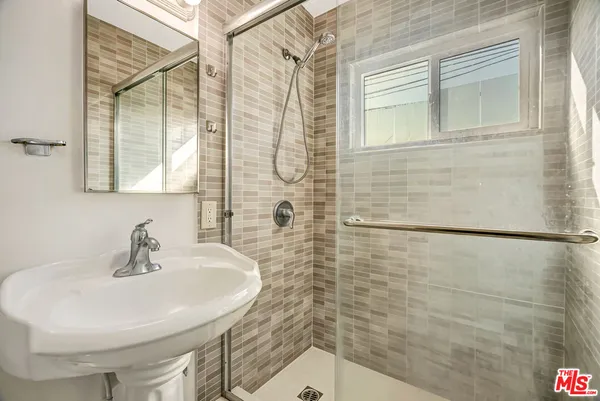 $2,598,000 | 1226 Chelsea Avenue, Santa Monica, CA 90404