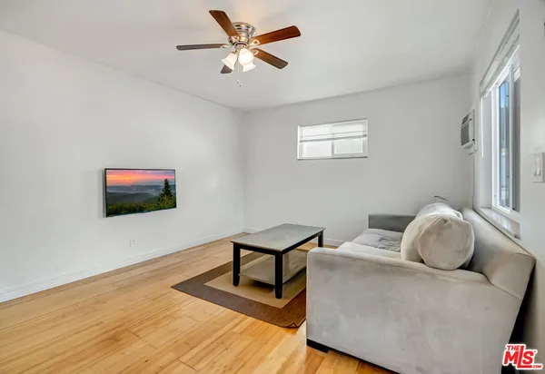 $2,598,000 | 1226 Chelsea Avenue, Santa Monica, CA 90404