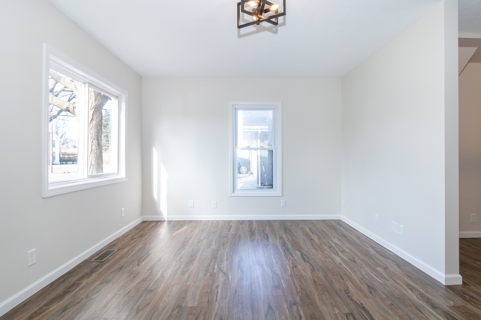 307 Walnut Street Arrowsmith, IL 61722 - Photo 3 of 49 Gallery Image 3